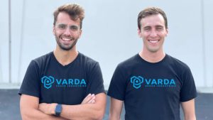 Co-Founders of Varda Space, Delian Asparouhov and Will Bruey.